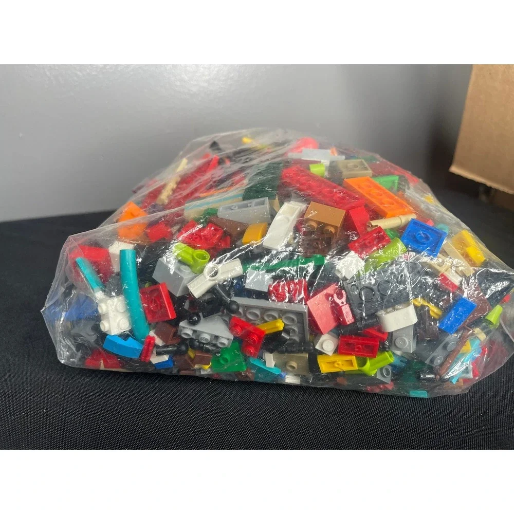 Bulk Building Bricks Lot Mixed Colors and Pieces 2lb 11oz Assorted Toy Bricks
